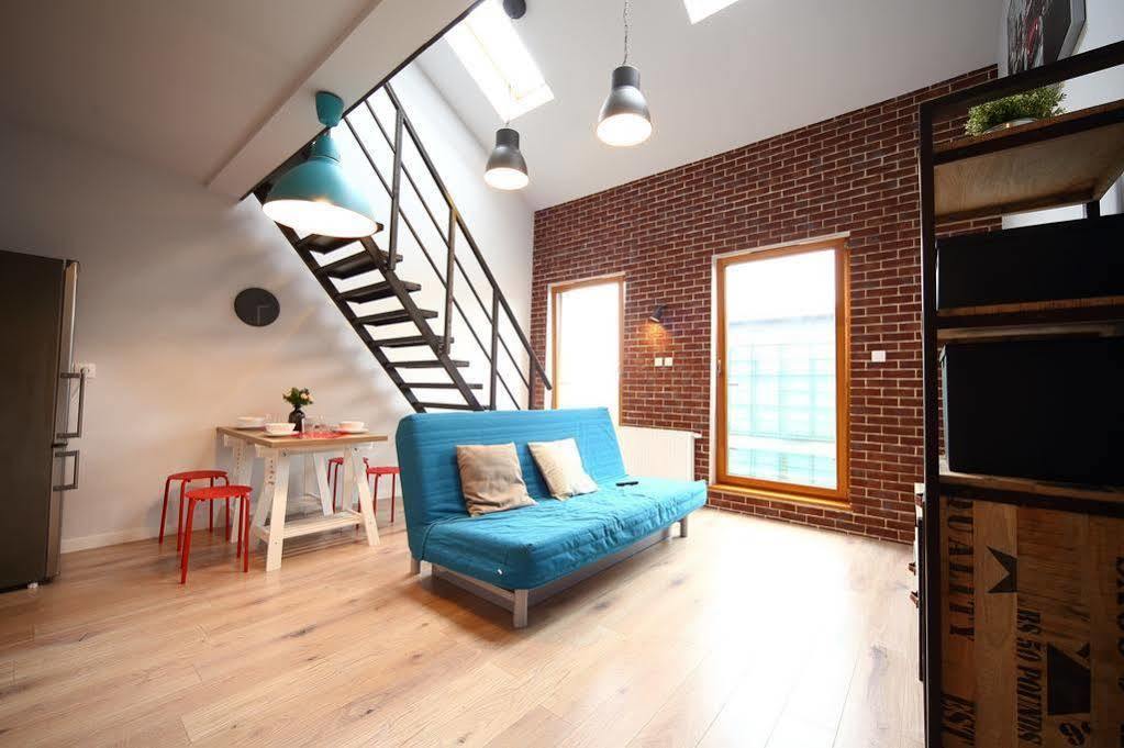 Old Town Friendhouse Apartments Красков Екстериор снимка