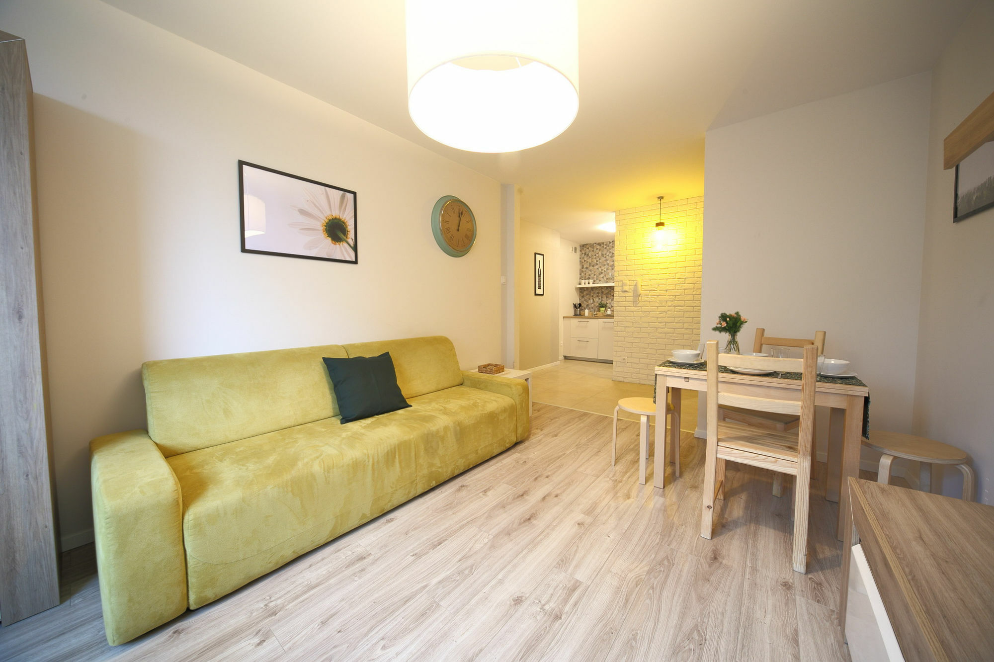 Old Town Friendhouse Apartments Красков Екстериор снимка