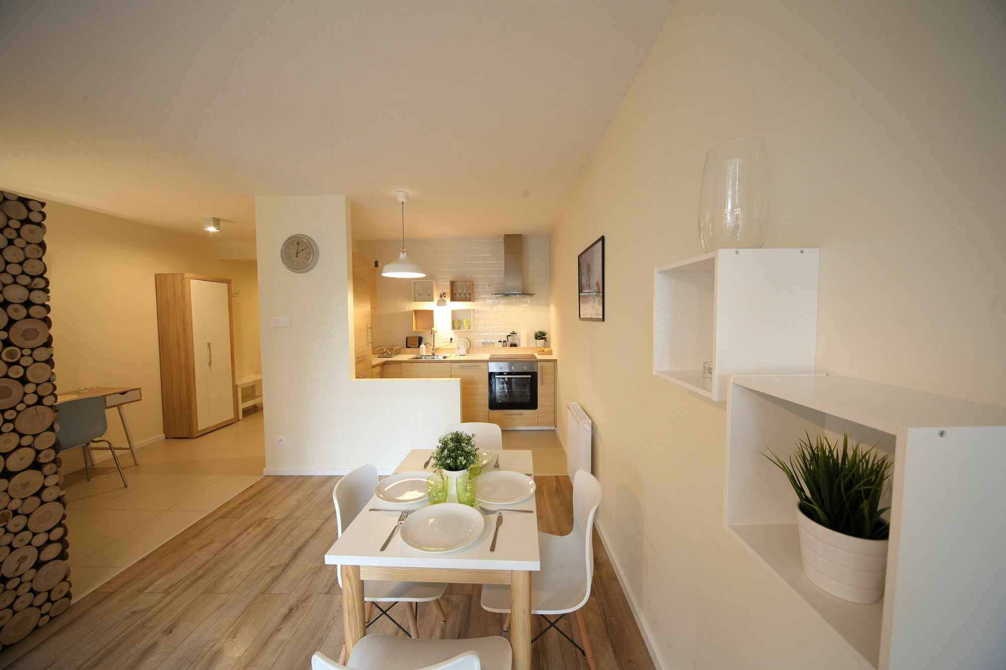 Old Town Friendhouse Apartments Красков Екстериор снимка