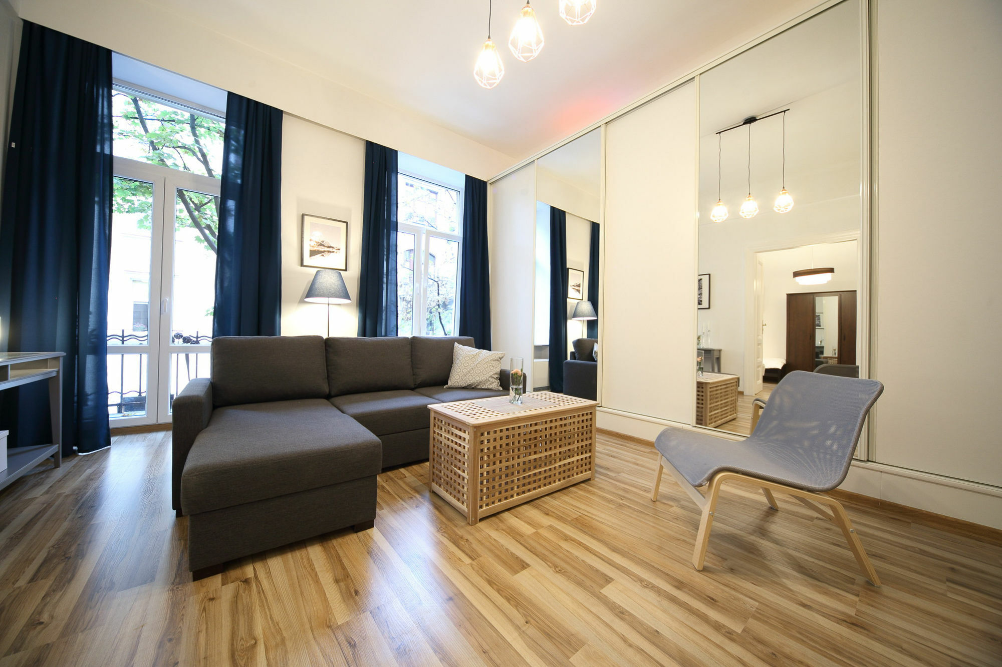 Old Town Friendhouse Apartments Красков Екстериор снимка